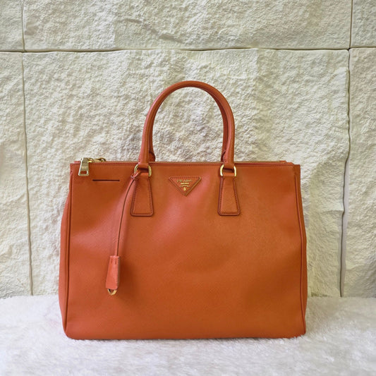 PRADA Orange Saffiano Lux Tote Bag (Galleria / Saffiano Leather) [Pre-Owned]
