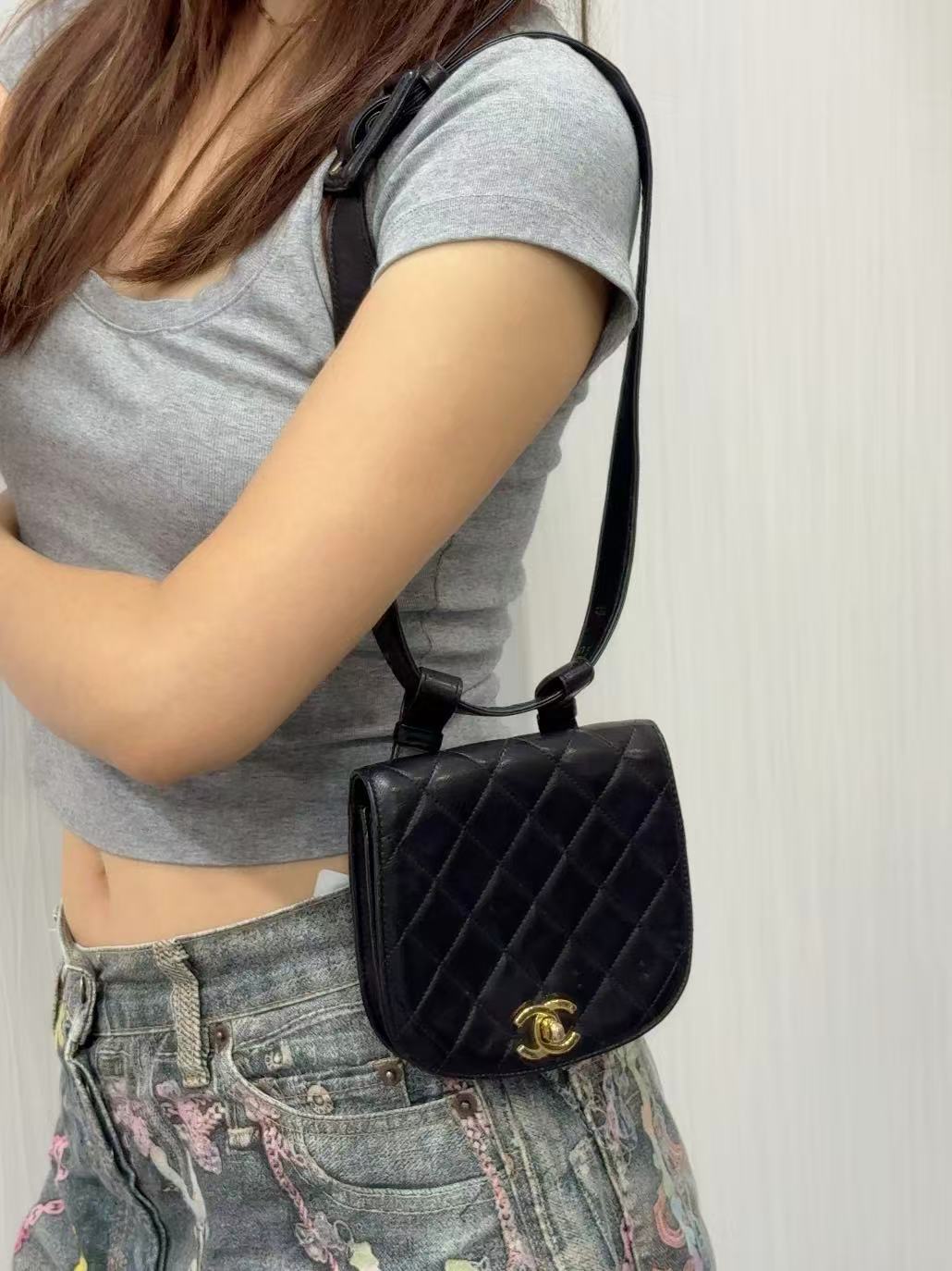 CHANEL Black & Gold Quilted Waist Bag [Pre-Owned]