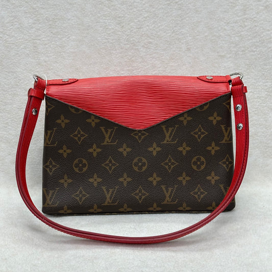 LOUIS VUITTON LV Saint Michel Shoulder Bag [pre-owned]