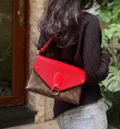 LOUIS VUITTON LV Saint Michel Shoulder Bag [pre-owned]